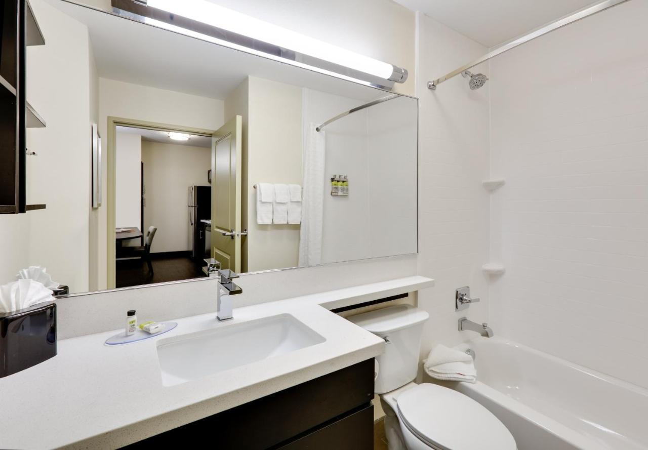Candlewood Suites Dallas Nw - Farmers Branch By Ihg Екстериор снимка