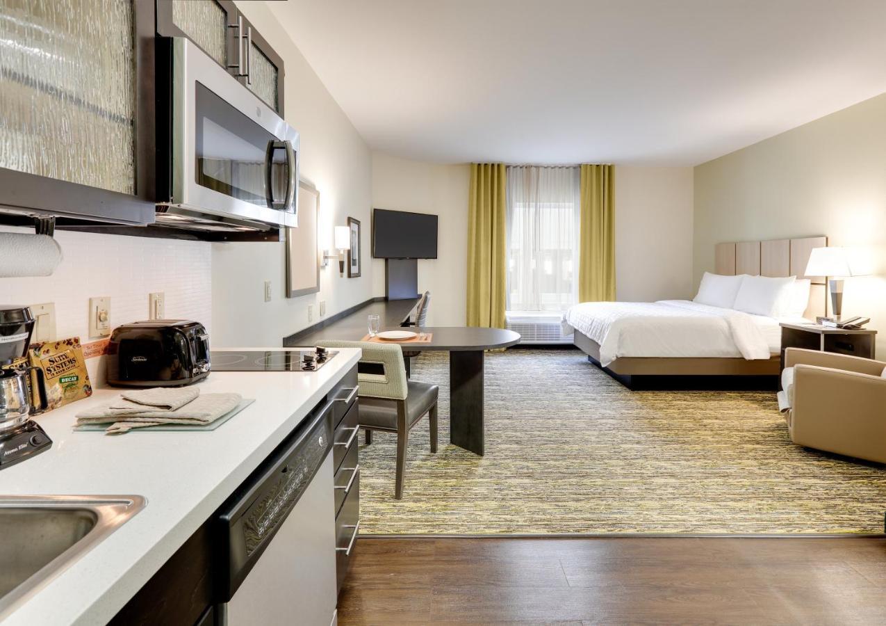 Candlewood Suites Dallas Nw - Farmers Branch By Ihg Екстериор снимка